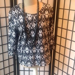Geometric print top